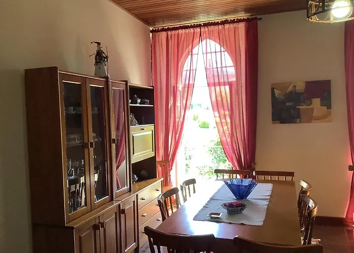 Casa Camelias בית נופש *