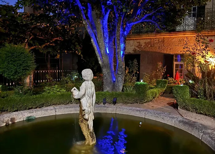 Casa Camelias * Говея